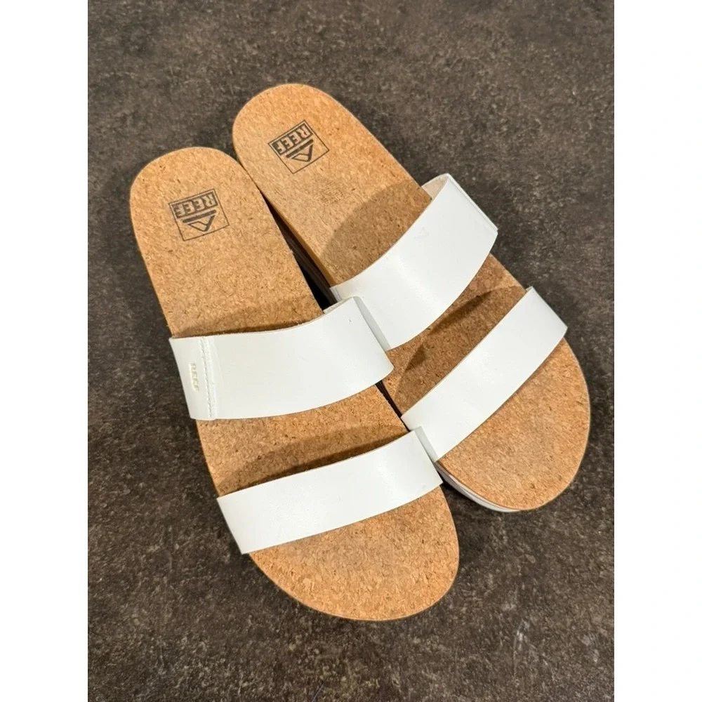 Reef Vista Hi Platform Sandals Womens 9 White Cork Two Strap Slides